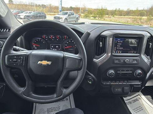 Used 2023 Chevrolet Silverado 1500 Custom AWD/4WD image 26