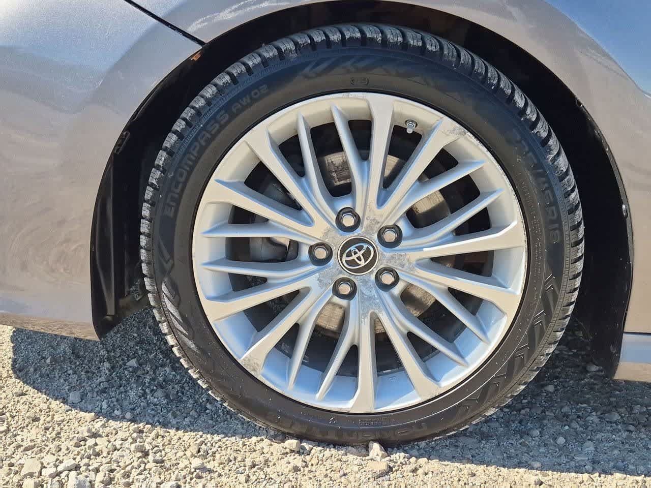 Used 2018 Toyota Camry XLE w/ Driver Assist Package FWD image 5