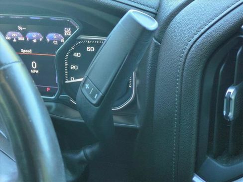 Used 2020 GMC Sierra 2500 Denali w/ Denali Ultimate Package AWD/4WD image 12