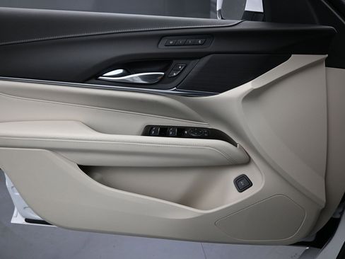 Used 2025 Cadillac CT4 Premium Luxury image 24