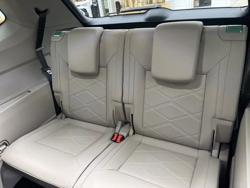 New 2026 Volkswagen Atlas SE image 26