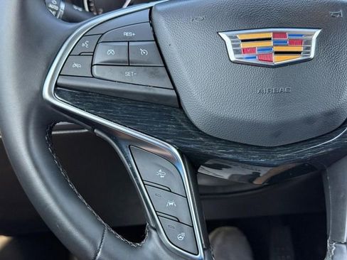 Used 2025 Cadillac XT5 Premium Luxury FWD image 14