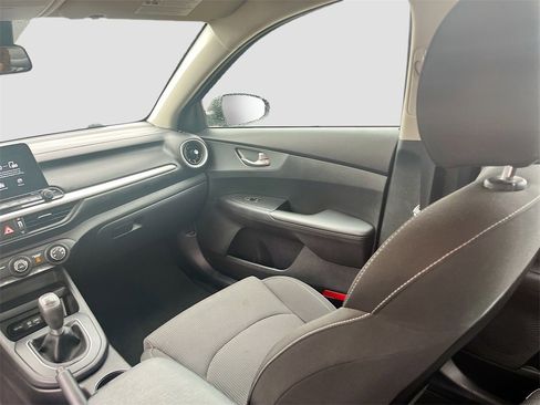 Used 2021 Kia Forte Sedan image 21
