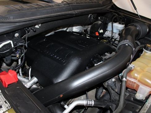 Used 2015 Ford F150 Platinum image 32