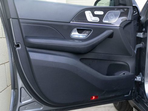 Used 2021 Mercedes-Benz GLE 350 4MATIC image 12
