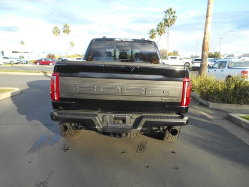Used 2025 Ford F150 Raptor image 5