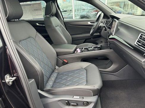 New 2026 Volkswagen Atlas Cross Sport SEL Premium R-Line AWD/4WD image 27