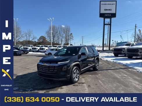 Used 2025 Chevrolet Equinox LT image 1