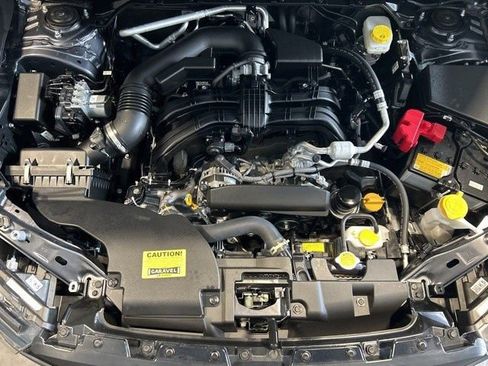 Used 2025 Subaru Forester Base image 36