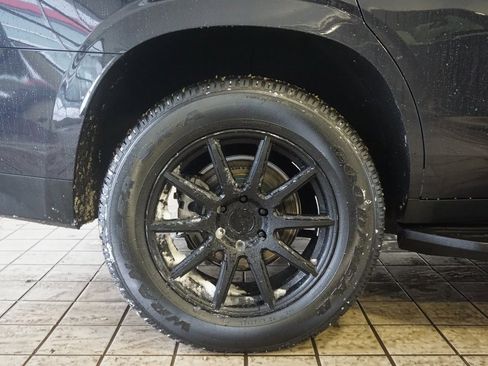 Used 2023 Chevrolet Tahoe LT image 33