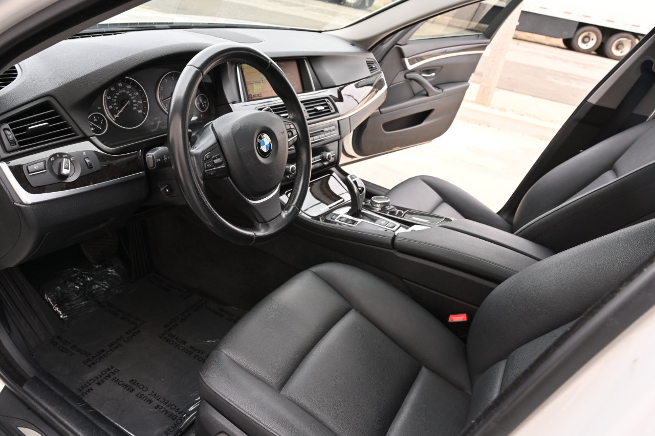 Used 2016 BMW 528i Sedan RWD image 10