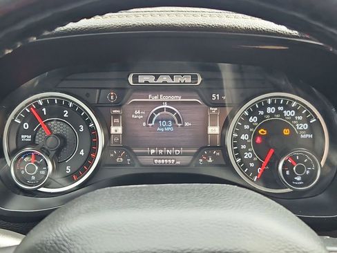 Used 2020 RAM 2500 Laramie w/ Night Edition image 21