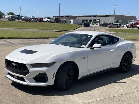 New 2026 Ford Mustang GT RWD image 7