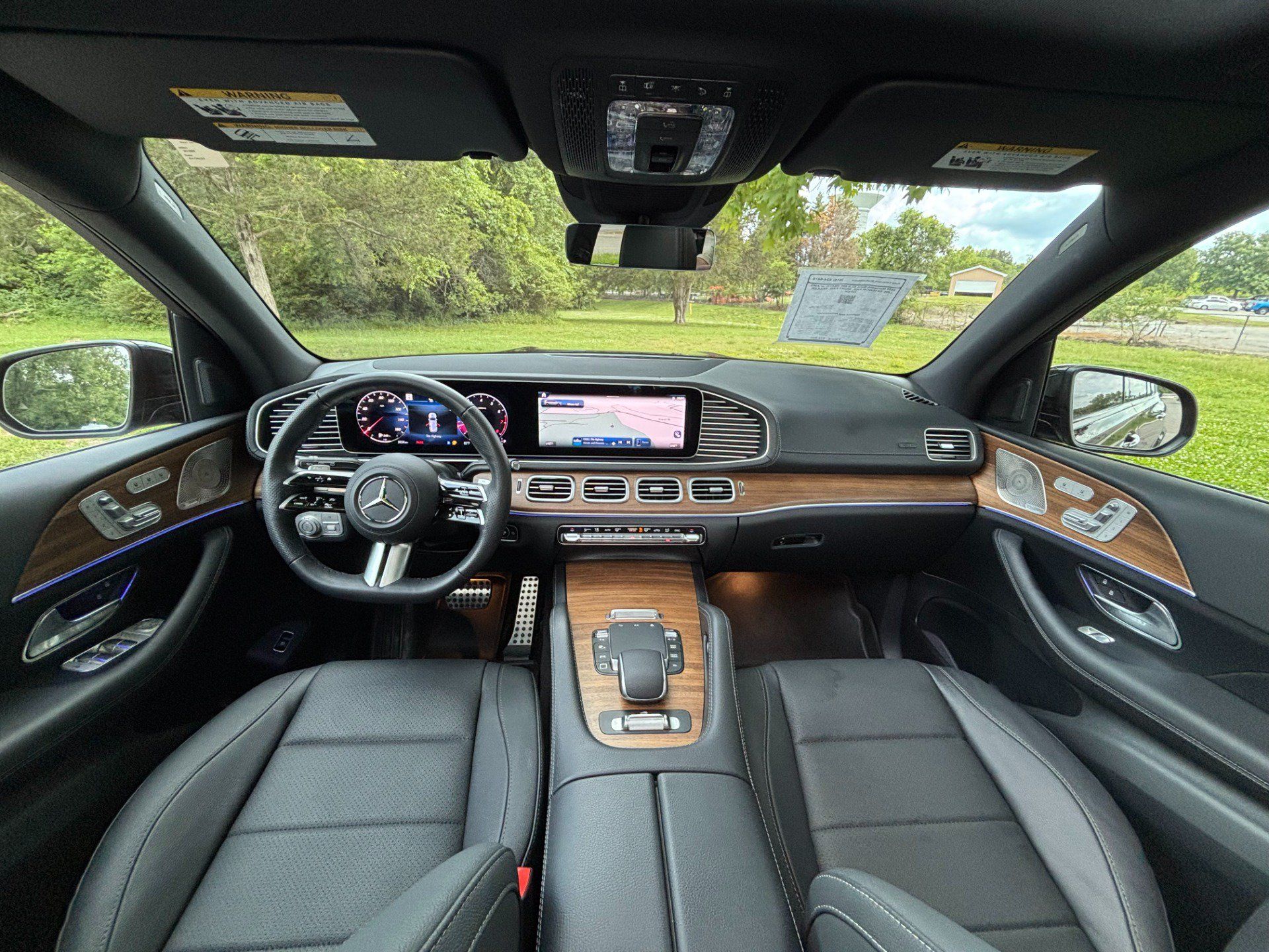 Used 2025 Mercedes-Benz GLS 450 4MATIC w/ AMG Line Exterior image 33
