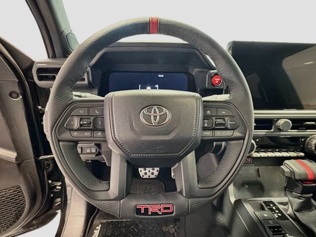 Certified 2025 Toyota Tacoma TRD Pro AWD/4WD image 9