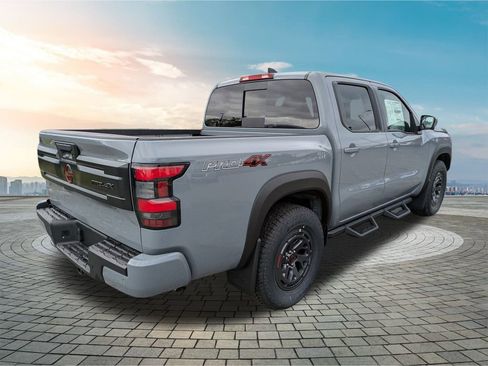 New 2026 Nissan Frontier PRO-4X w/ Pro-4x Convenience Package image 4