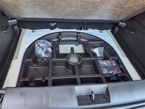 Used 2022 Jeep Renegade Latitude w/ Convenience Group image 28