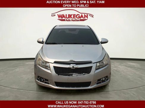 Used 2013 Chevrolet Cruze LTZ w/ RS Package FWD image 2
