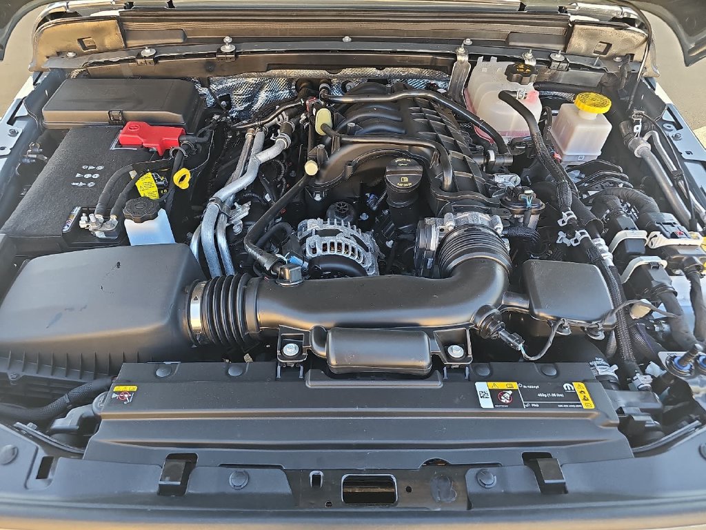 Used 2025 Jeep Gladiator Sport AWD/4WD image 31