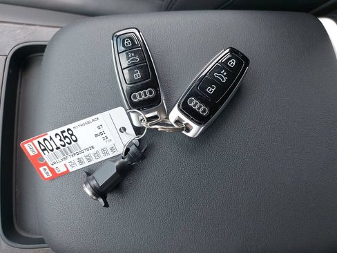 Used 2023 Audi Q7 3.0T Premium Plus w/ Premium Plus Package AWD/4WD image 40