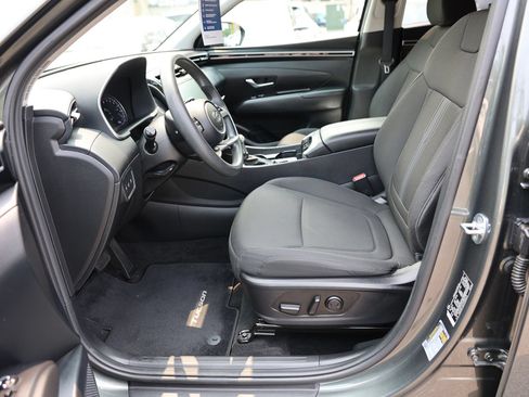 Certified 2023 Hyundai Tucson SEL AWD/4WD image 18