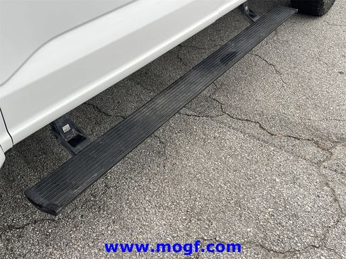 Used 2023 Ford F250 Lariat w/ Sport Appearance Package image 39