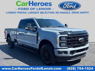 Used 2024 Ford F250 Lariat w/ Black Appearance Package AWD/4WD video 1