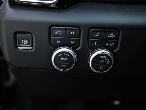 Used 2024 GMC Sierra 1500 Denali Ultimate AWD/4WD image 31
