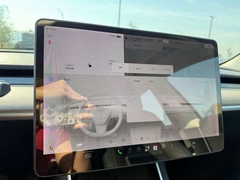 Used 2019 Tesla Model 3 RWD image 15