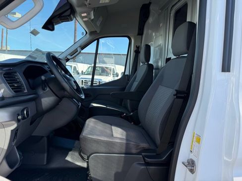 New 2026 Ford Transit 250 148 Medium Roof image 15