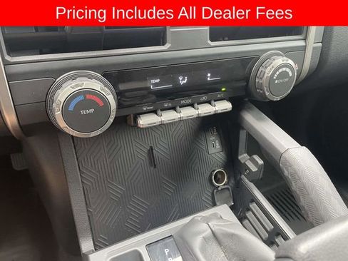 Used 2026 Toyota 4Runner SR5 AWD/4WD image 33