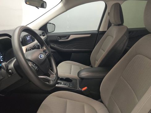 Used 2021 Ford Escape S image 17