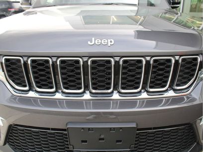 New 2025 Jeep Grand Cherokee Limited