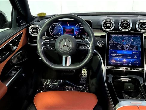 Used 2024 Mercedes-Benz C 300 4MATIC Sedan image 6