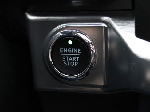 Used 2023 Ford F150 Lariat w/ Equipment Group 502A High AWD/4WD image 15