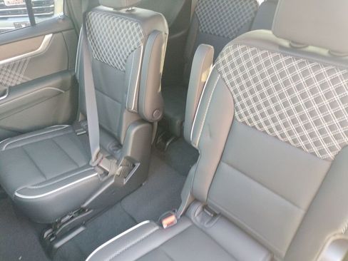 New 2026 GMC Acadia Denali w/ Super Cruise Package image 27