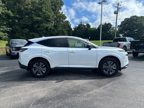 Used 2025 Nissan Murano SL w/ Cargo Package AWD/4WD image 2