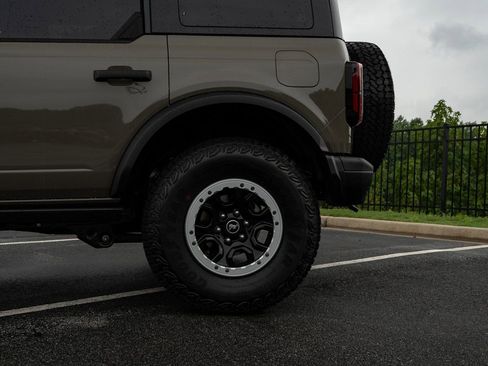 New 2025 Ford Bronco Badlands AWD/4WD image 11