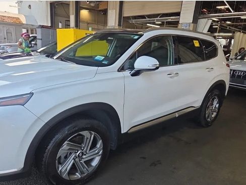 Used 2021 Hyundai Santa Fe SEL w/ Convenience + Premium Package AWD/4WD image 1