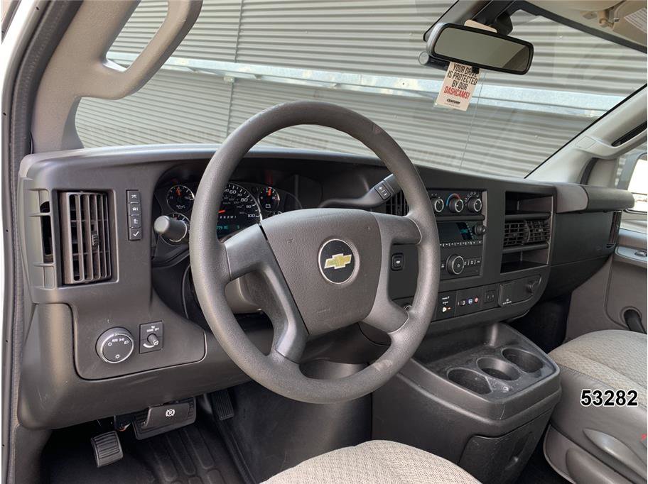 Used 2020 Chevrolet Express 2500 RWD image 27