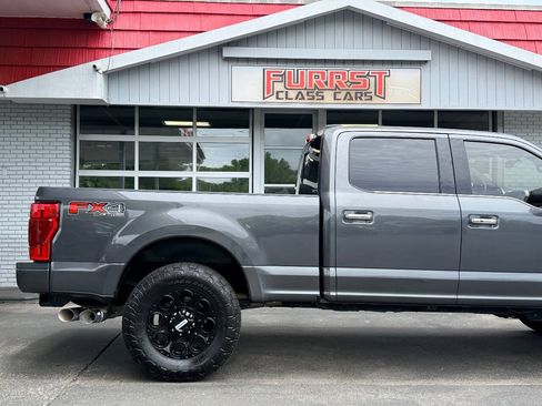 Used 2020 Ford F250 Platinum w/ FX4 Off-Road Package AWD/4WD image 10