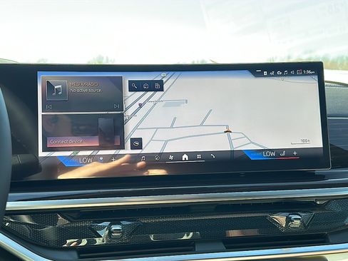 New 2026 BMW X5 xDrive40i w/ Climate Comfort Package image 22