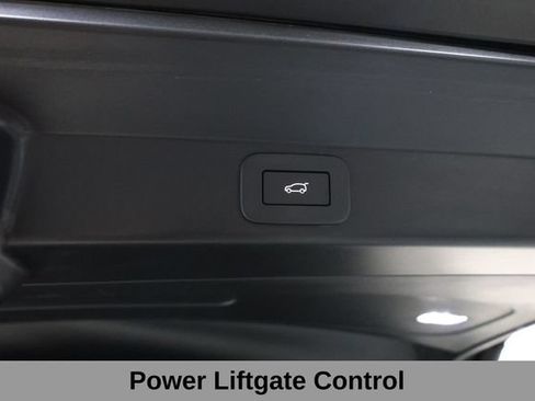 Used 2024 Land Rover Range Rover Sport SE AWD/4WD image 41
