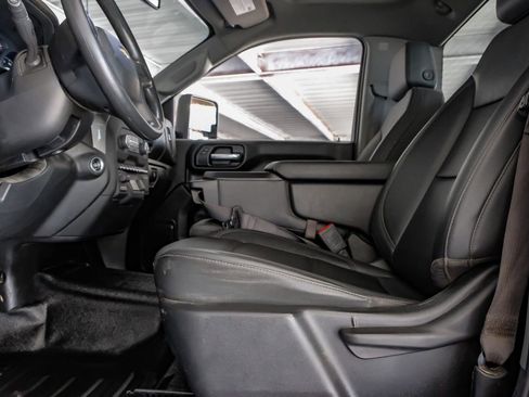 Used 2025 Chevrolet Silverado 3500 W/T AWD/4WD image 28