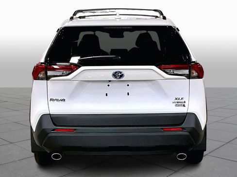 Used 2023 Toyota RAV4 XLE image 5