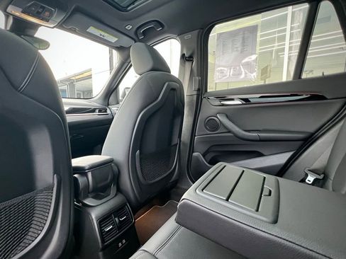 Used 2021 BMW X1 xDrive28i w/ Convenience Package image 19