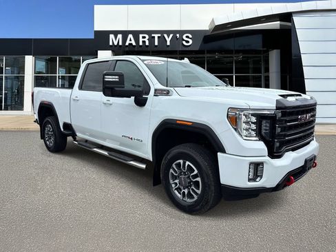 Used 2021 GMC Sierra 2500 AT4 w/ Snow Plow Prep/Camper Package AWD/4WD image 1