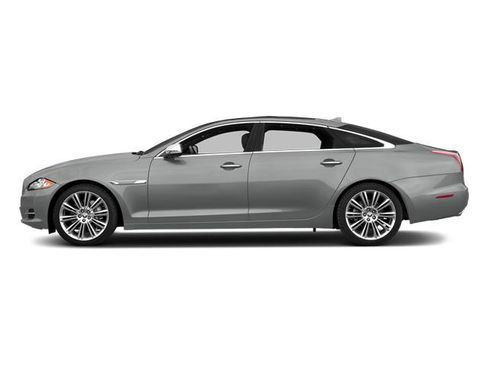 Used 2014 Jaguar XJ L Portfolio RWD image 3