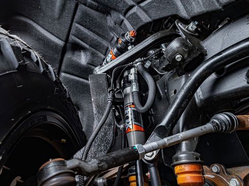 Used 2025 GMC Sierra 2500 AT4X image 14