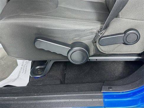 Used 2016 Jeep Wrangler Unlimited Sahara image 16